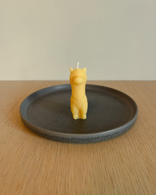 Beeswax Alpaca Candle