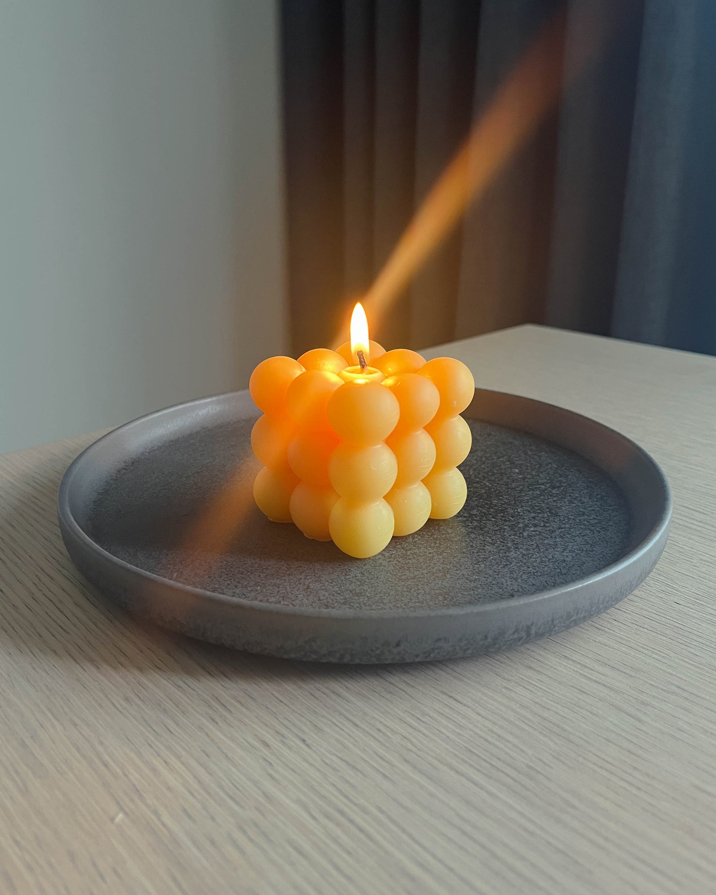 Beeswax Classic Bubble Candle