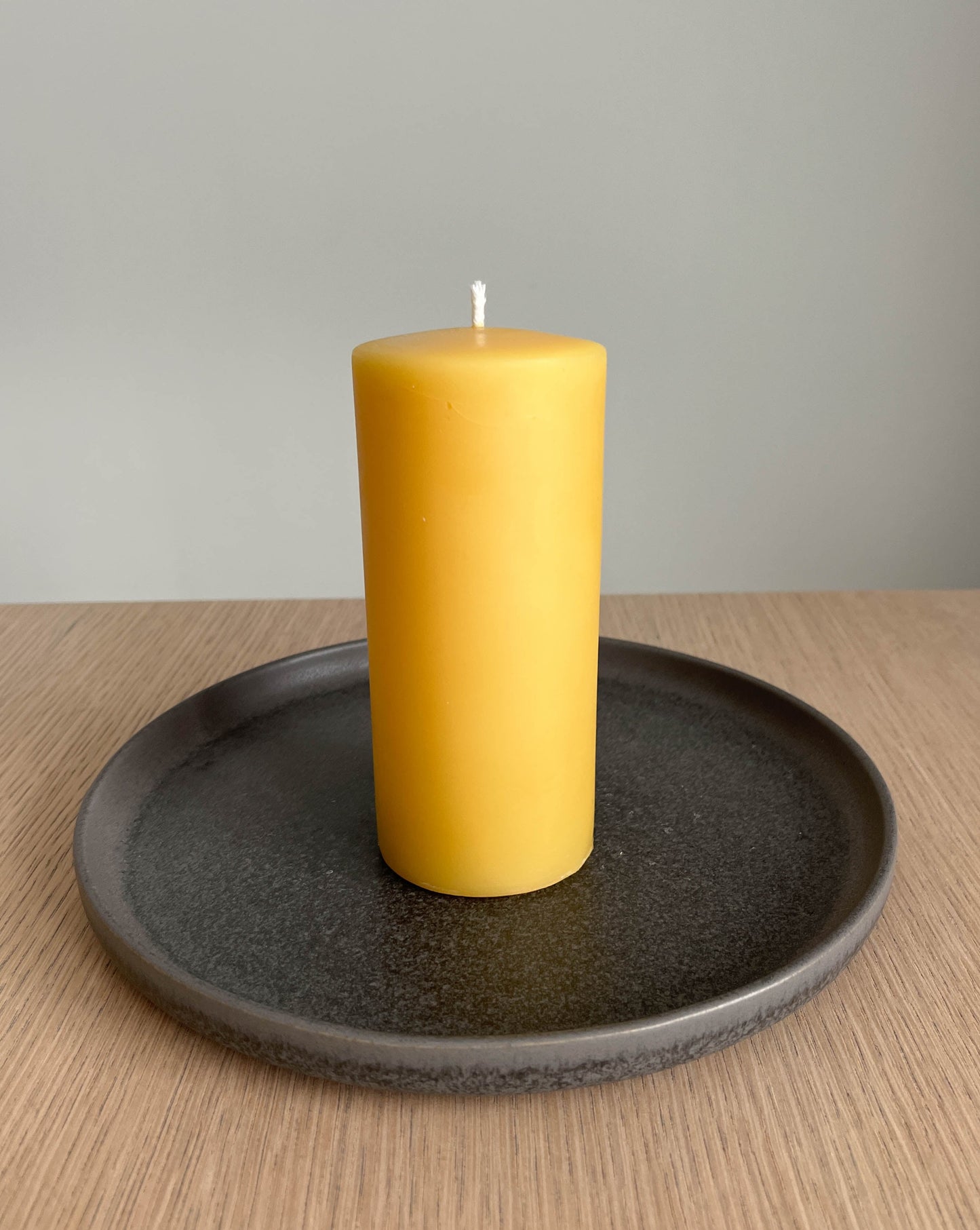 Beeswax Smooth Pillar Candle